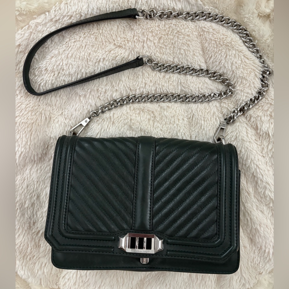 Elegant Black Quilted Chain Shoulder Bag